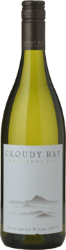 CLOUDY BAY Sauvignon Blanc, Marlborough 2017 Bottle image number 0