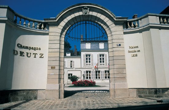 A Short Journey into the Unique World of Champagne Deutz for 4 People - Deutz Tour of the House & the Winery, Champagne Tasting, Food & Champagne Pairings EXP Ticket image number 0